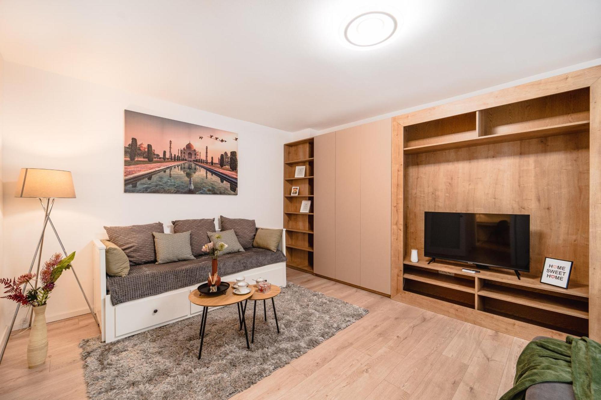 Central Athena Studio - Inima Pietei Unirii - By Openhouse Apartments Timisoara Exterior photo